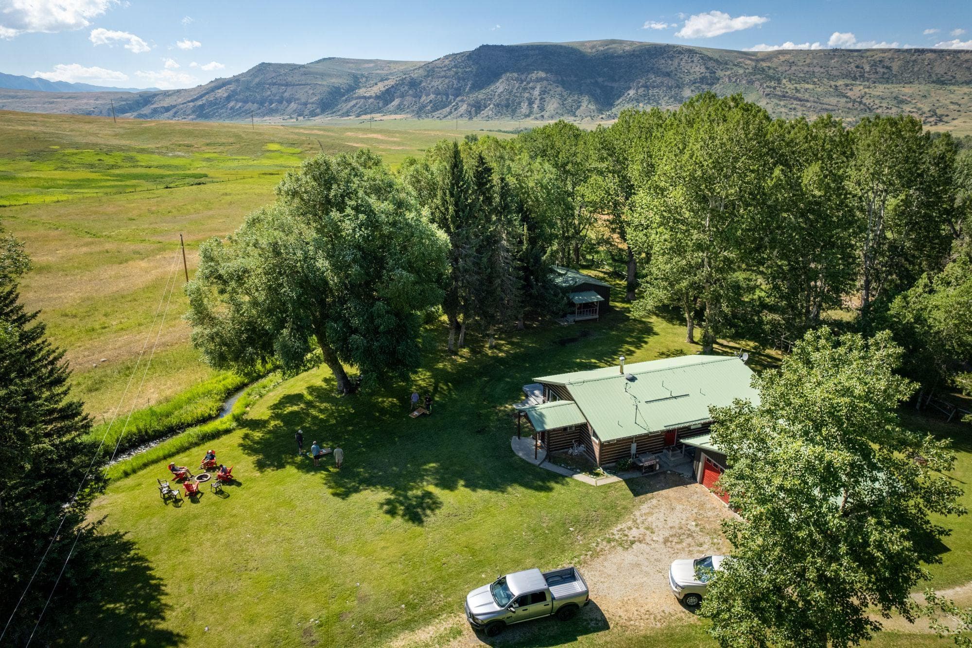 Boulder River Outpost lodge photo