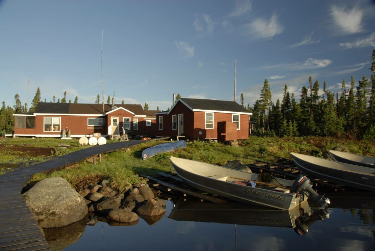 Crooks Lake Lodge lodge photo