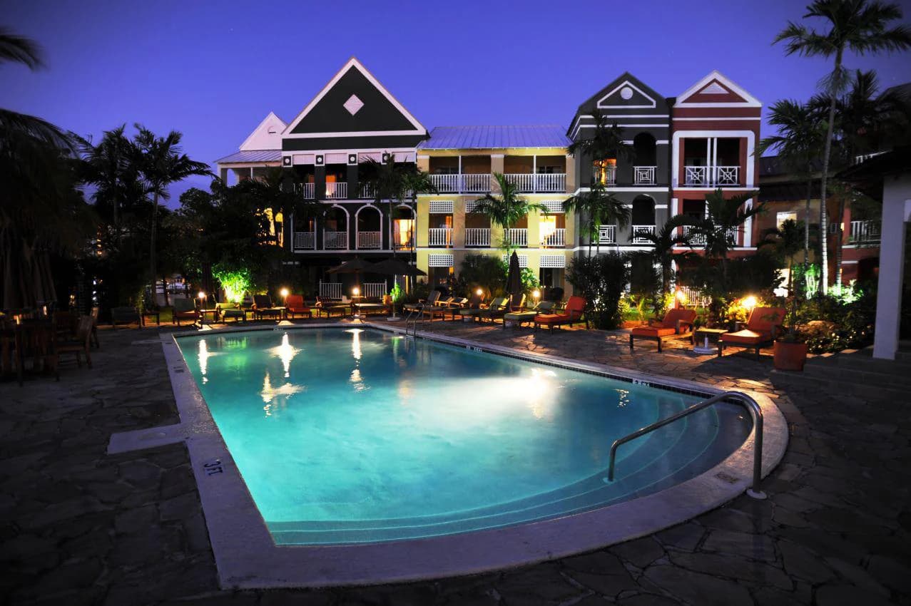 H2O Bonefishing & Pelican Bay Resort lodge photo