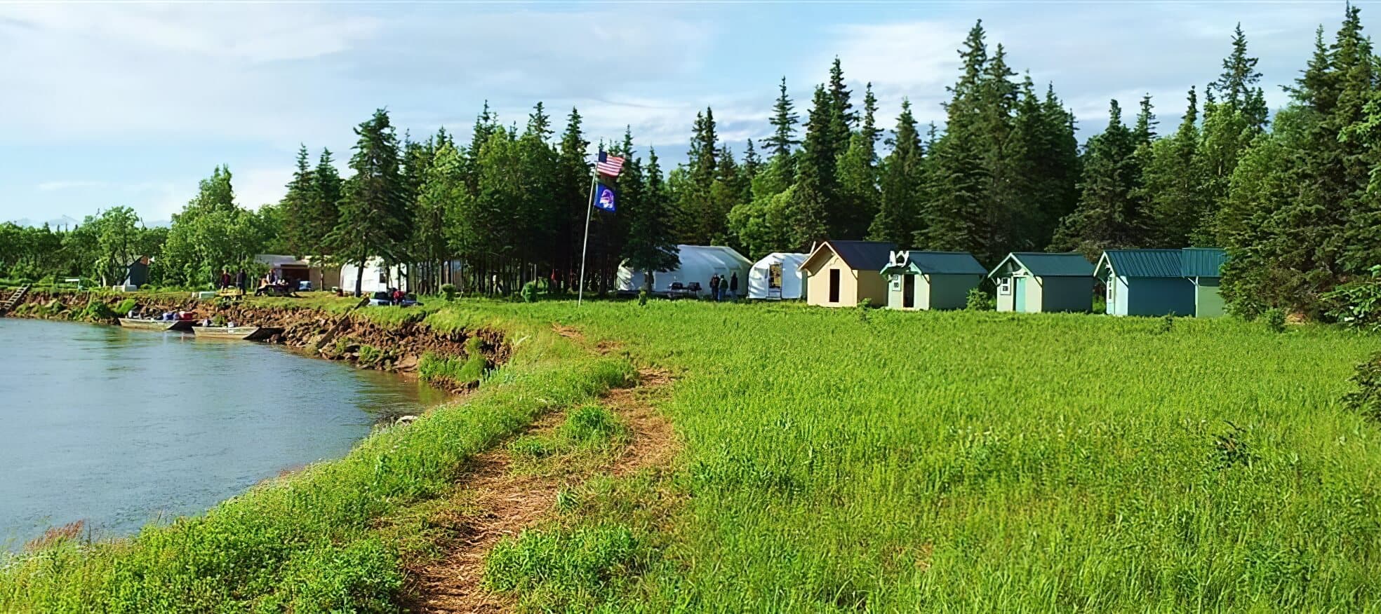 River King Outfitters lodge photo
