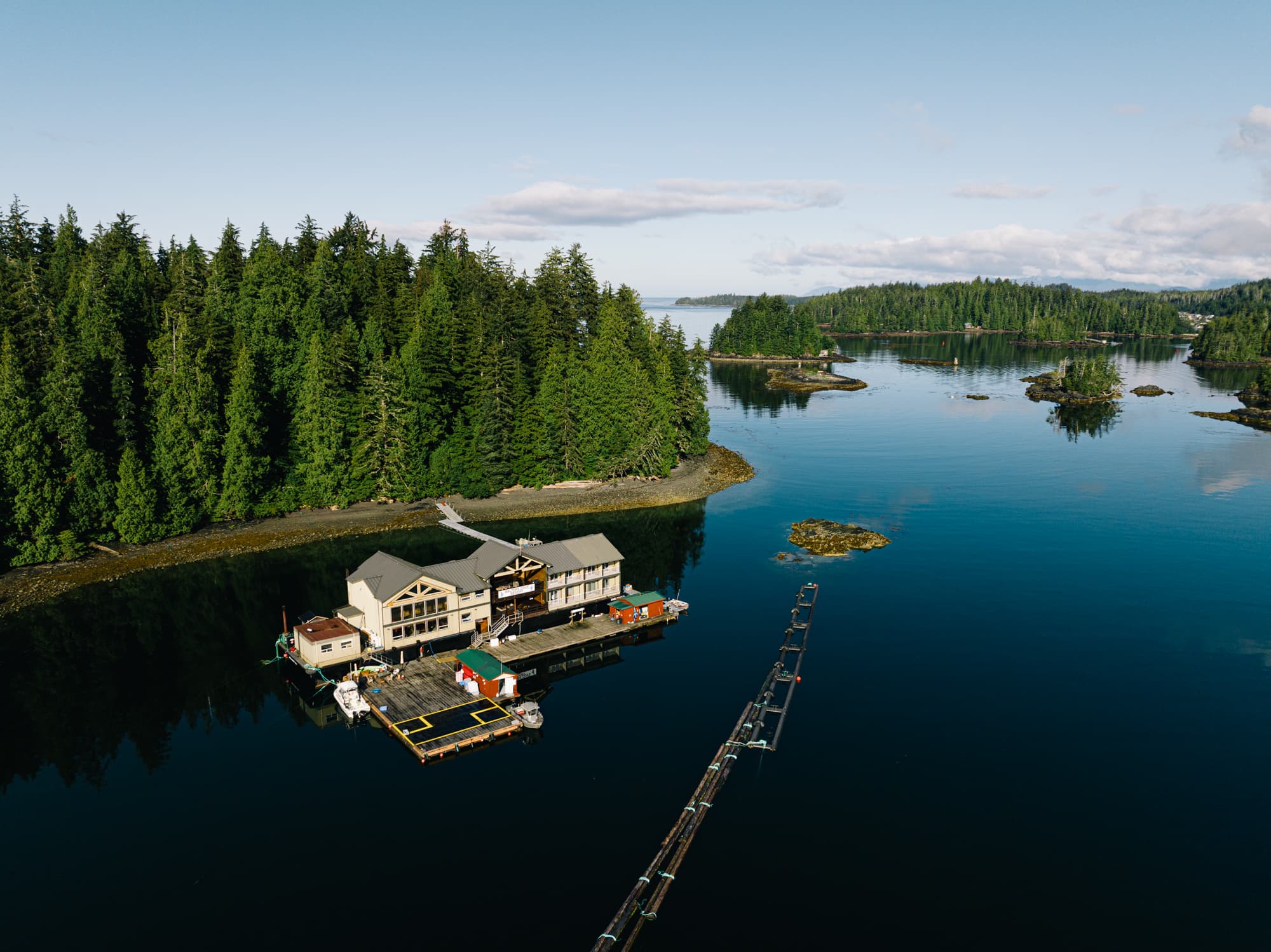 Walters Cove Resort lodge photo
